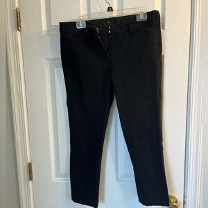 Worthington black ankle length pants